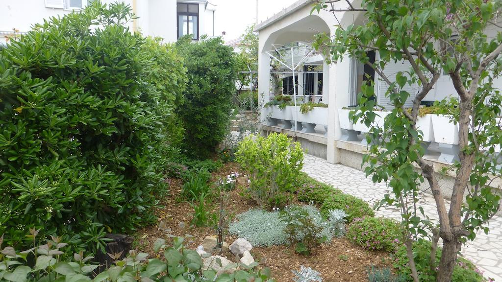 Apartments Tanja & Boris Baška Екстериор снимка